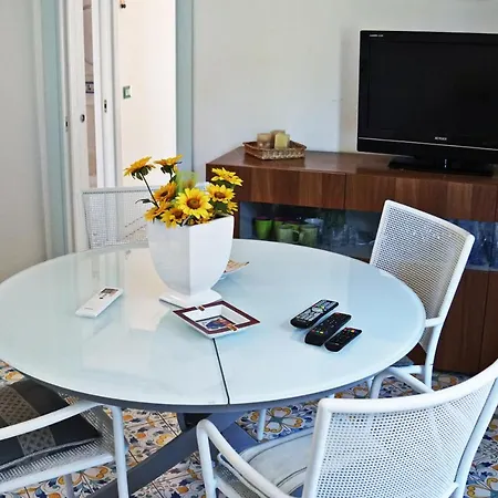 Casa Del Mare Apartment